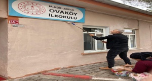 Okulumuzun Dış Cephe Bakım ve Boya İşlerini Yaptık